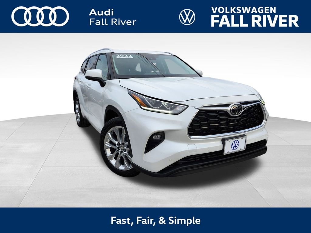 Used 2022 Toyota Highlander Limited AWD/4WD image 1