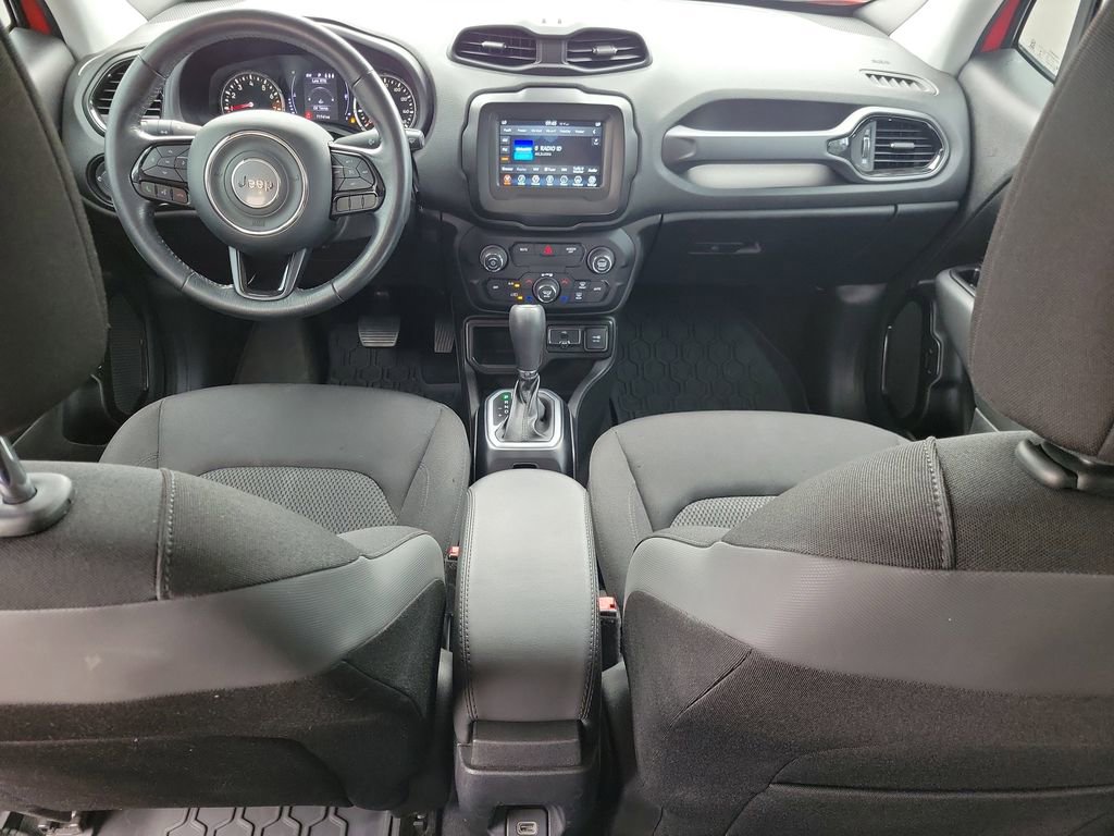 Used 2019 Jeep Renegade Altitude w/ Quick Order Package 2XM FWD image 17