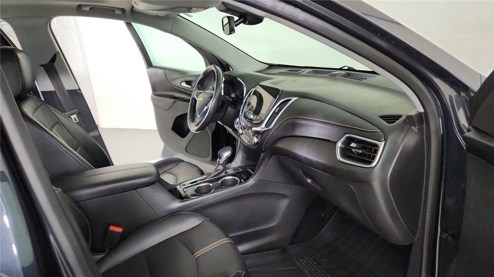 Used 2022 Chevrolet Equinox Premier image 26