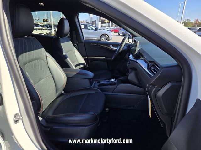 New 2026 Ford Escape ST-Line w/ Tech Pack #1 FWD image 13
