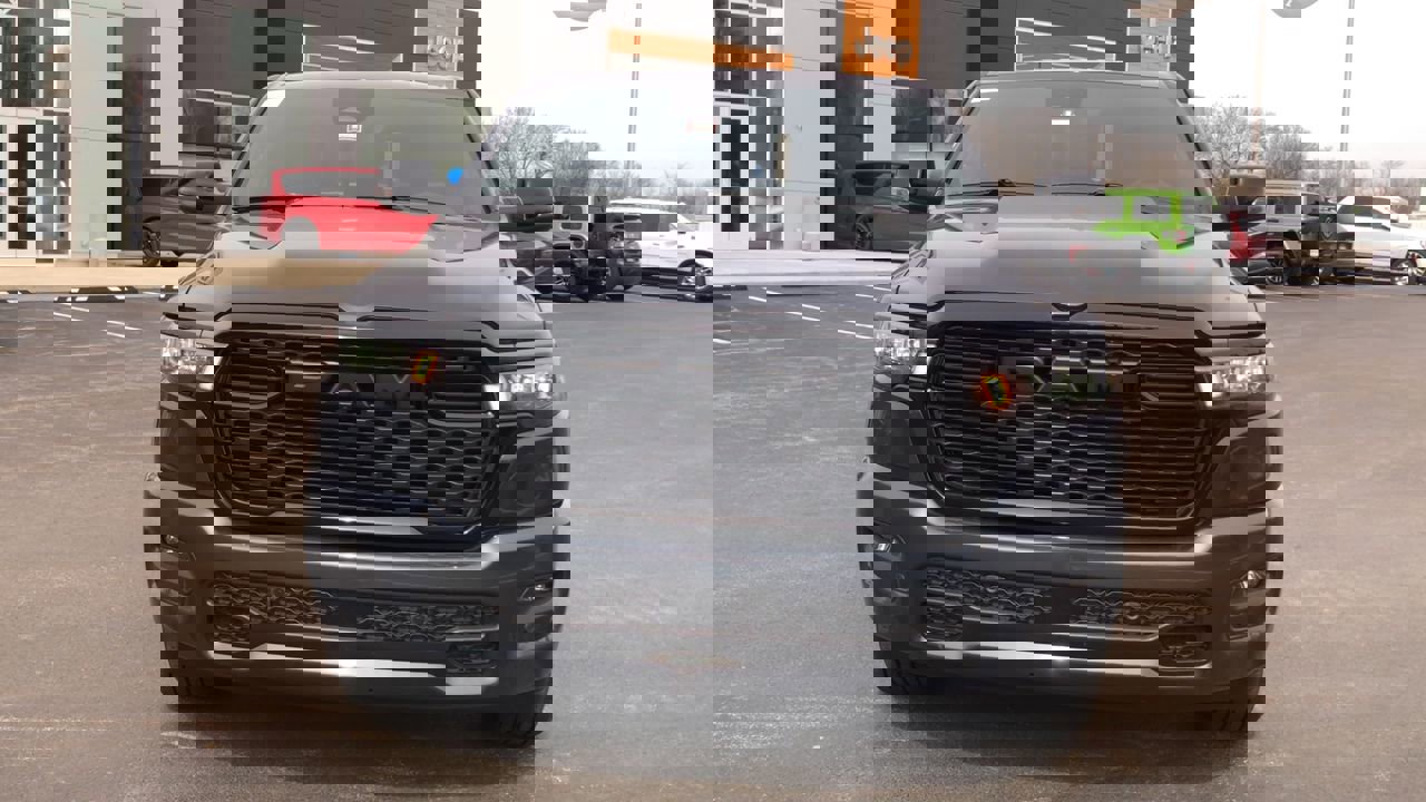 New 2026 RAM 1500 4x4 Crew Cab image 3