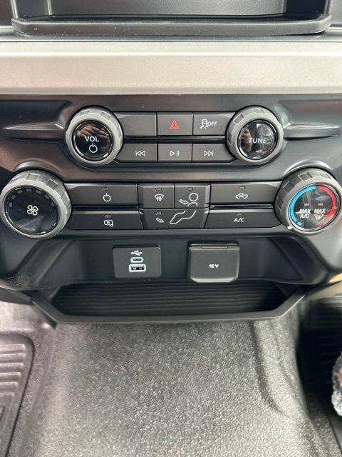 New 2026 Ford F250 XL w/ XL Chrome Package AWD/4WD image 20