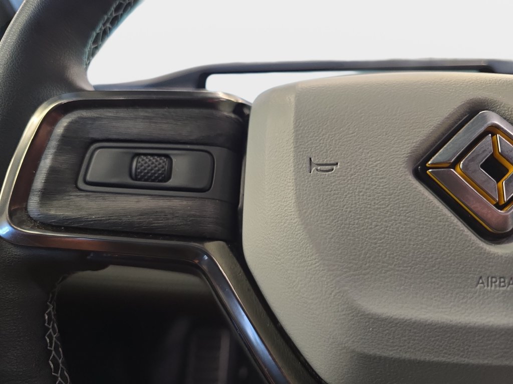 Used 2022 Rivian R1T Adventure AWD/4WD image 21
