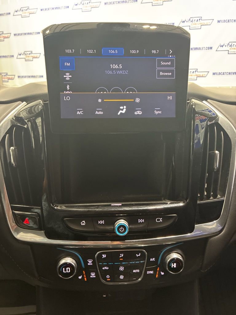 Used 2020 Chevrolet Traverse LT image 33