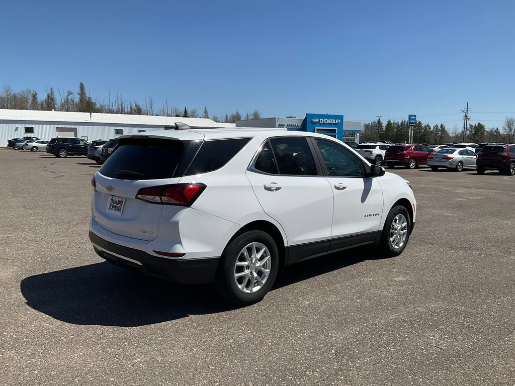 Used 2024 Chevrolet Equinox LT AWD/4WD image 23