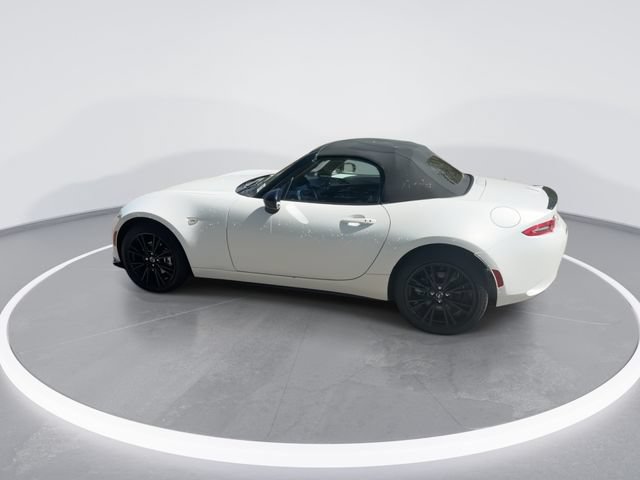 New 2026 MAZDA MX-5 Miata Club w/ Interior Package RWD image 5