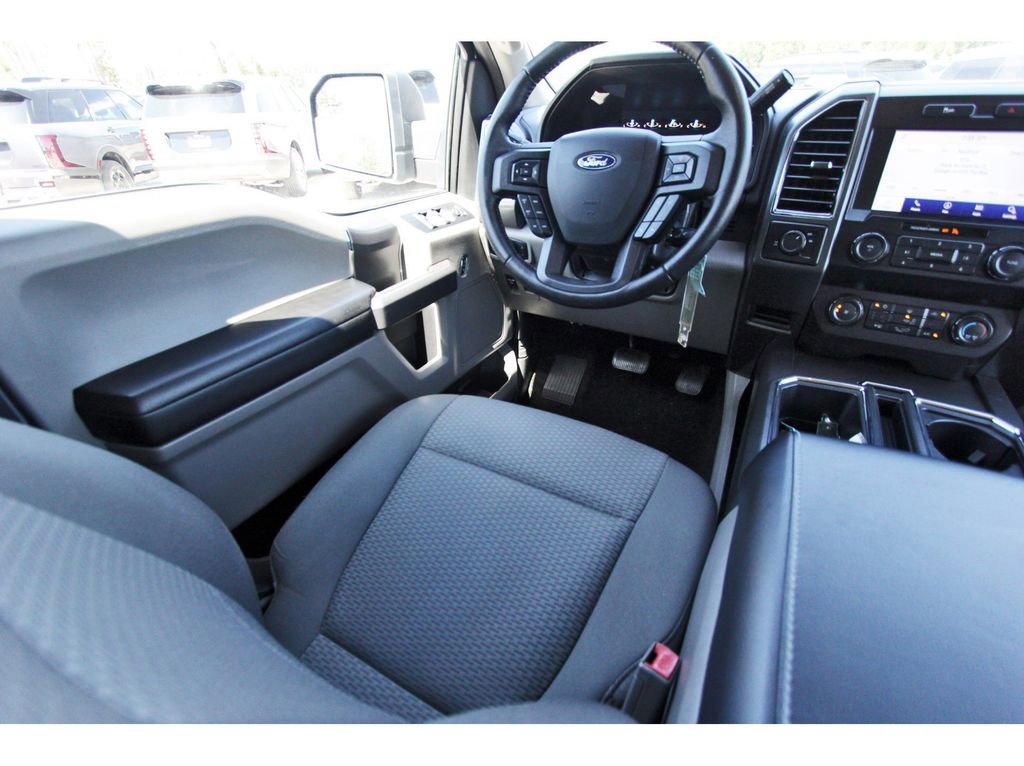 Used 2020 Ford F150 XLT w/ Equipment Group 302A Luxury image 11