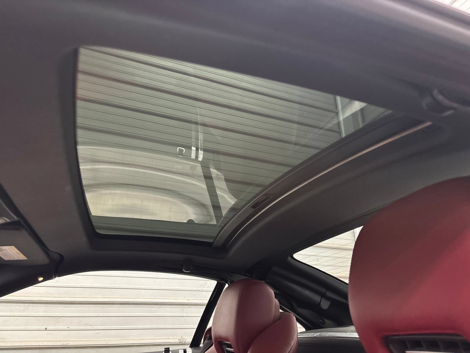Used 2014 Mercedes-Benz SL 550 image 29