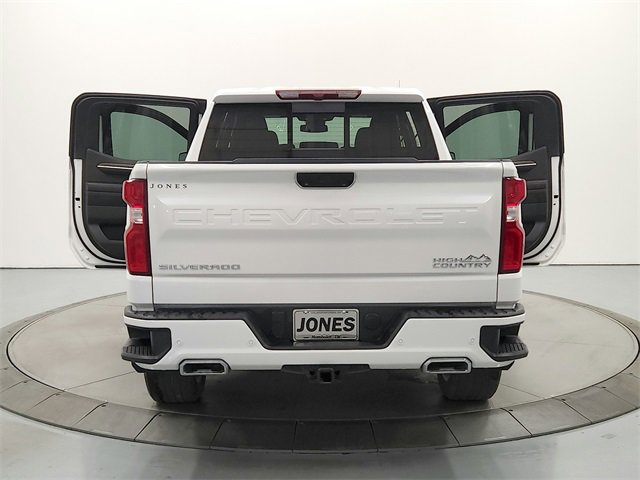 Used 2024 Chevrolet Silverado 1500 High Country w/ High Country Premium Package image 15