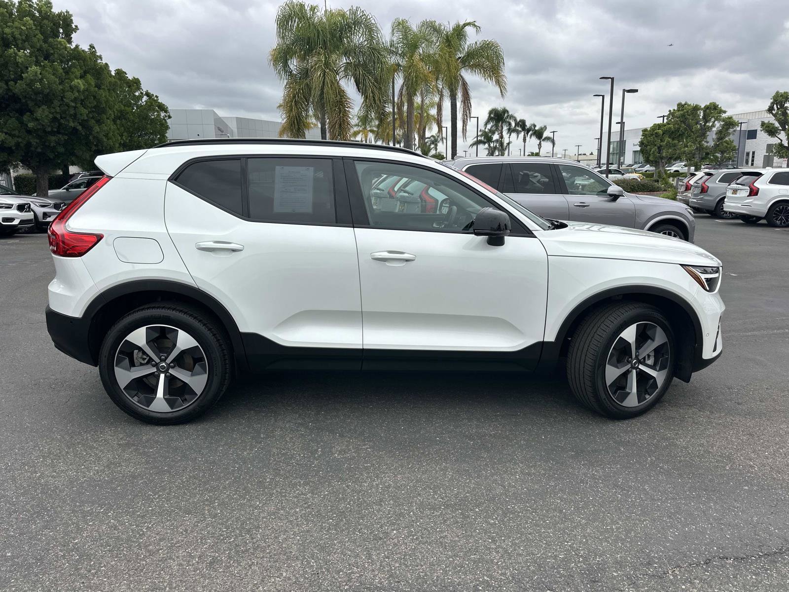 Certified 2026 Volvo XC40 B5 Plus w/ Protection Package Premier image 3