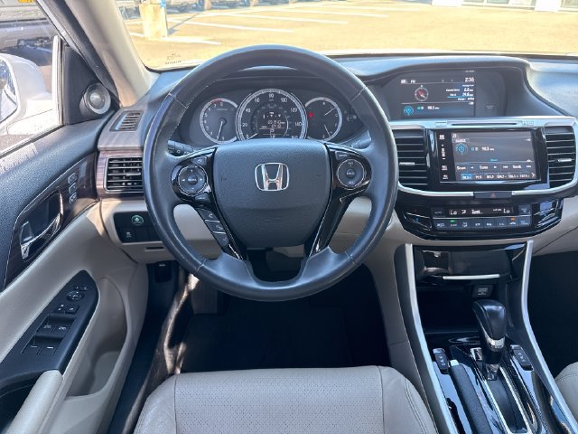 Used 2016 Honda Accord EX-L image 14