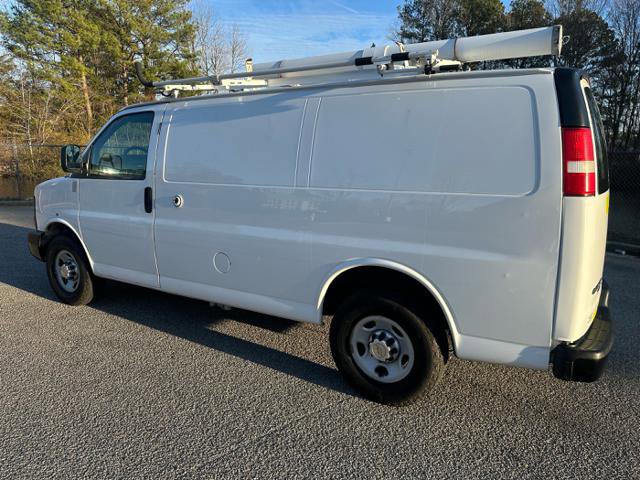 Used 2013 Chevrolet Express 2500 image 6