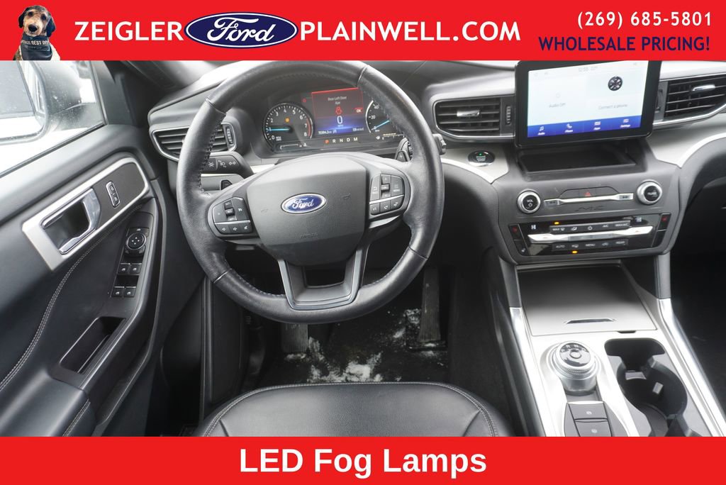 Used 2020 Ford Explorer XLT w/ Equipment Group 202A image 15