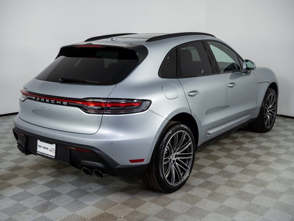 New 2026 Porsche Macan image 29