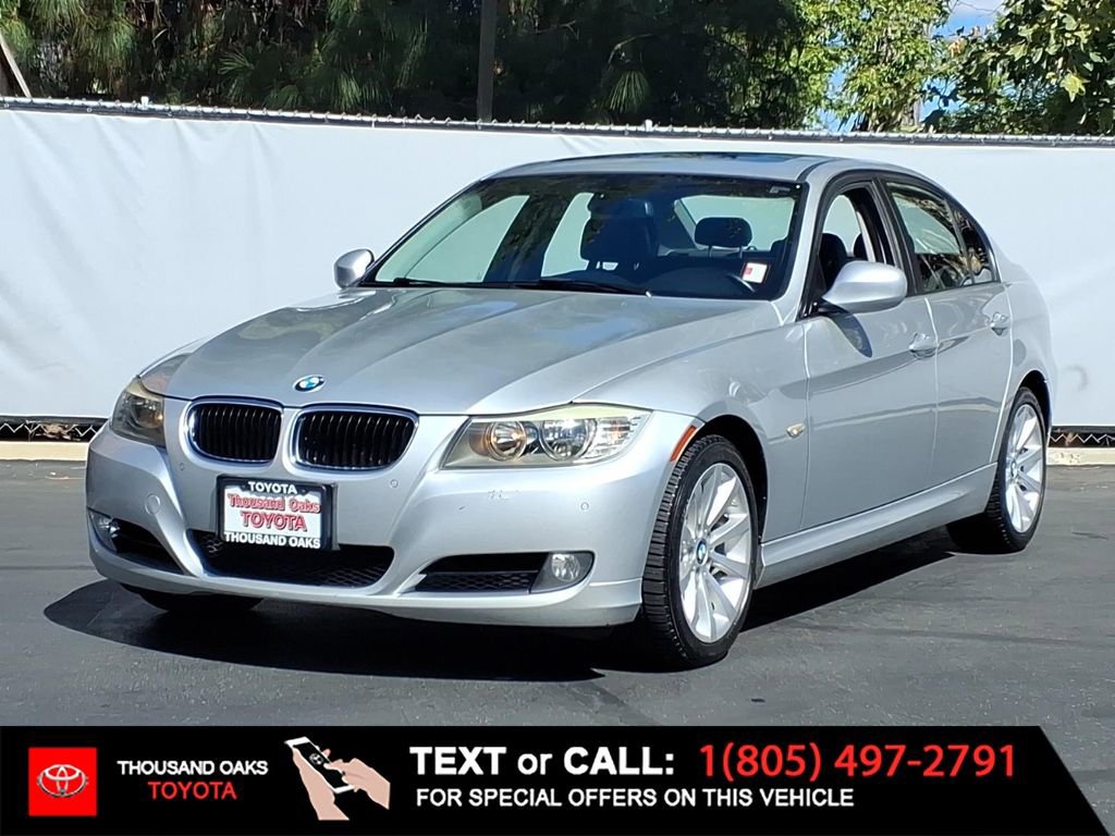 Used 2011 BMW 328i Sedan RWD image 1