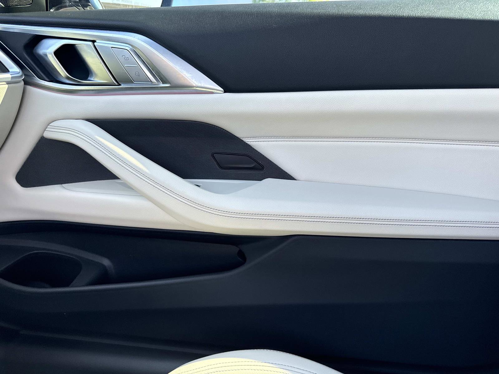 Used 2025 BMW 430i Coupe w/ Premium Package RWD image 18