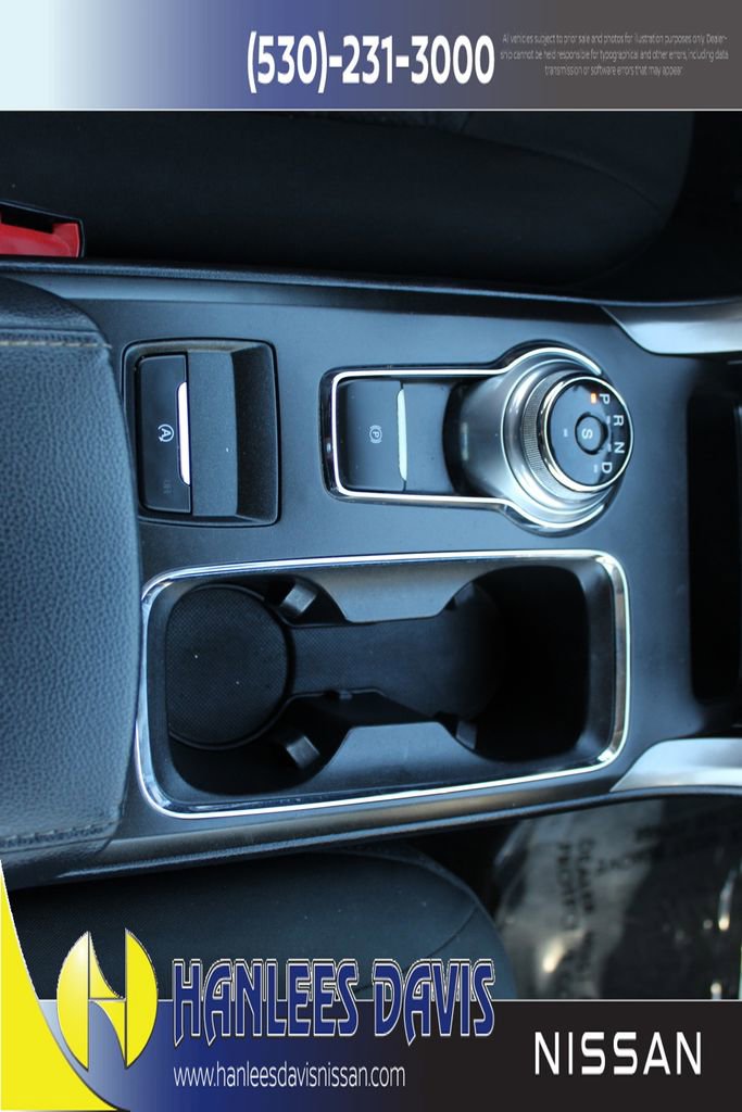 Used 2018 Ford Fusion SE w/ Fusion SE Technology Package image 18