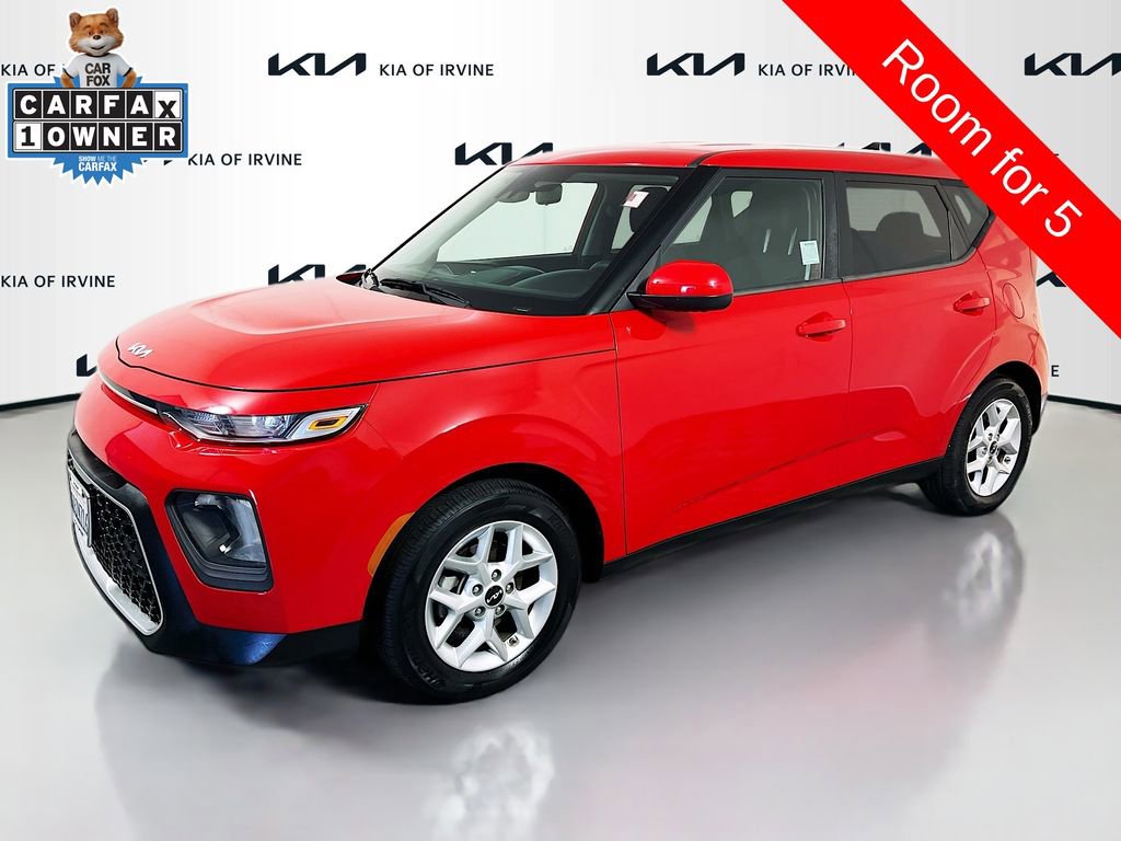 Certified 2022 Kia Soul LX w/ Technology Package FWD image 4