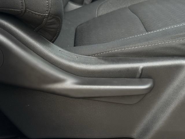 Used 2021 Chevrolet Silverado 1500 LT Trail Boss w/ Bed Protection Package AWD/4WD image 33
