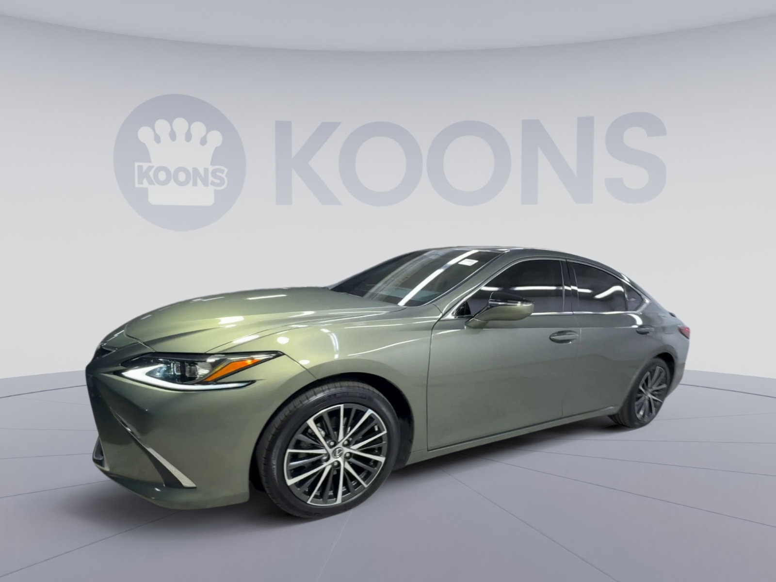 Used 2024 Lexus ES 300h w/ Premium Package FWD image 5