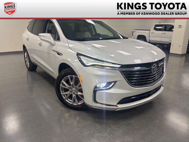 Used 2023 Buick Enclave Essence w/ Experience Buick Package image 1