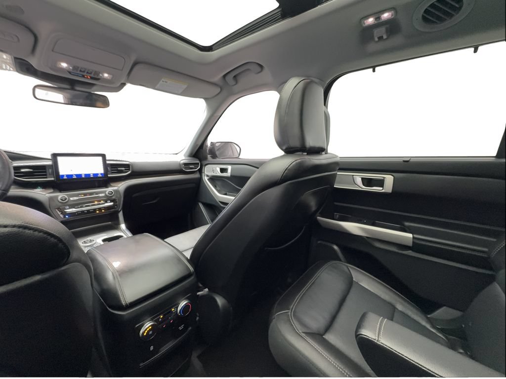 Used 2020 Ford Explorer Limited RWD image 44