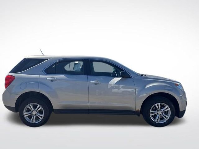 Used 2015 Chevrolet Equinox LS image 9