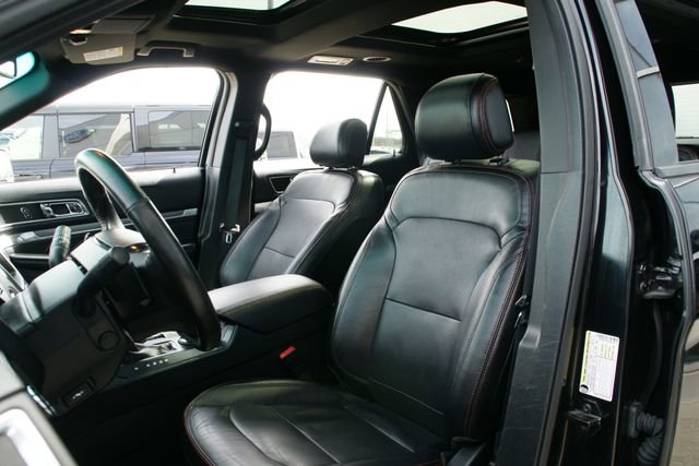 Used 2016 Ford Explorer Sport w/ Equipment Group 401A image 18