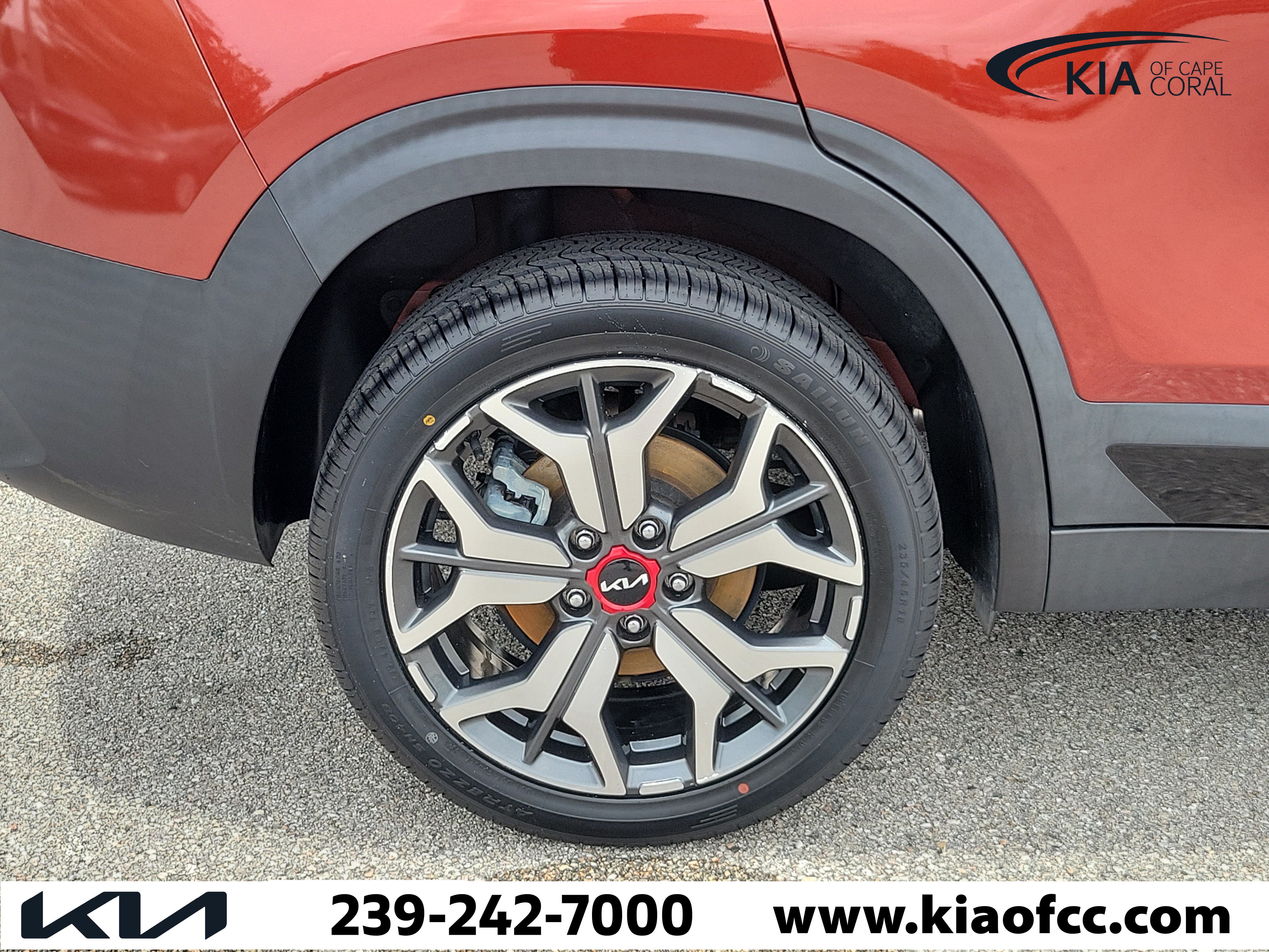 Certified 2022 Kia Seltos SX AWD/4WD image 10