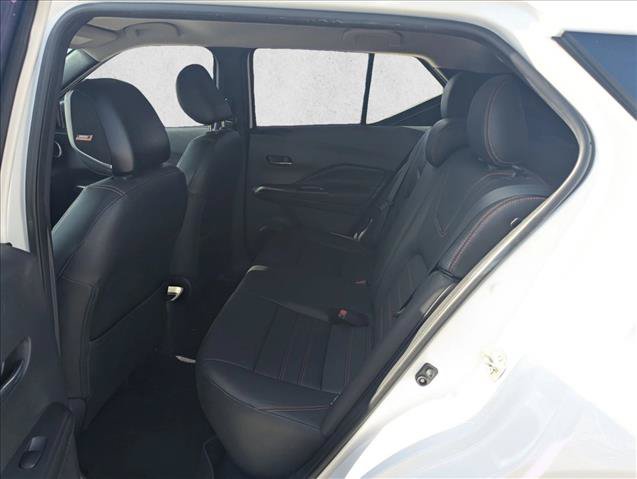 Used 2020 Nissan Kicks SR w/ SR Premium Package FWD image 17
