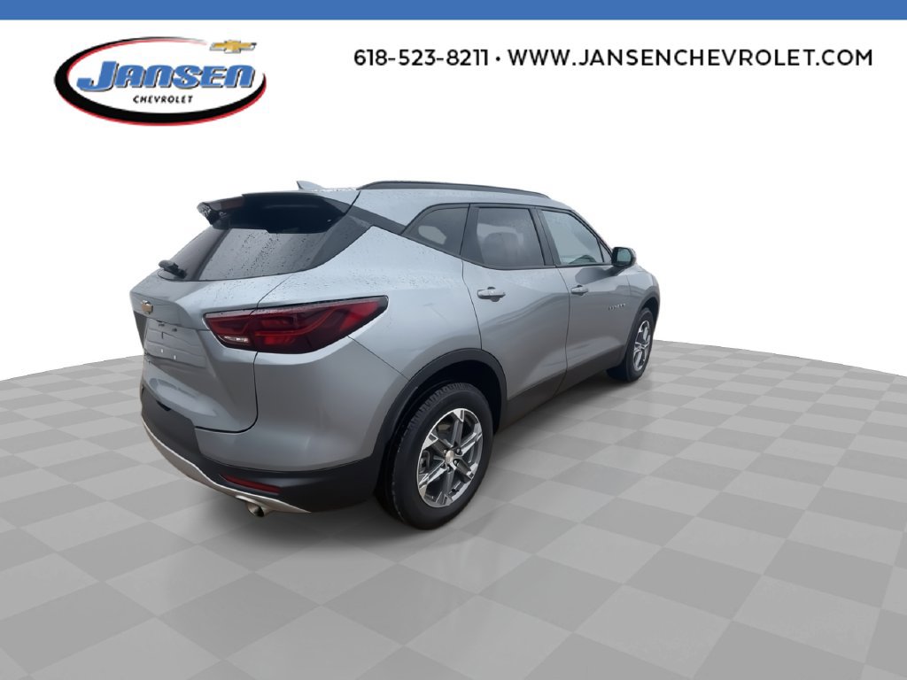 Used 2023 Chevrolet Blazer LT w/ Convenience Package FWD image 8