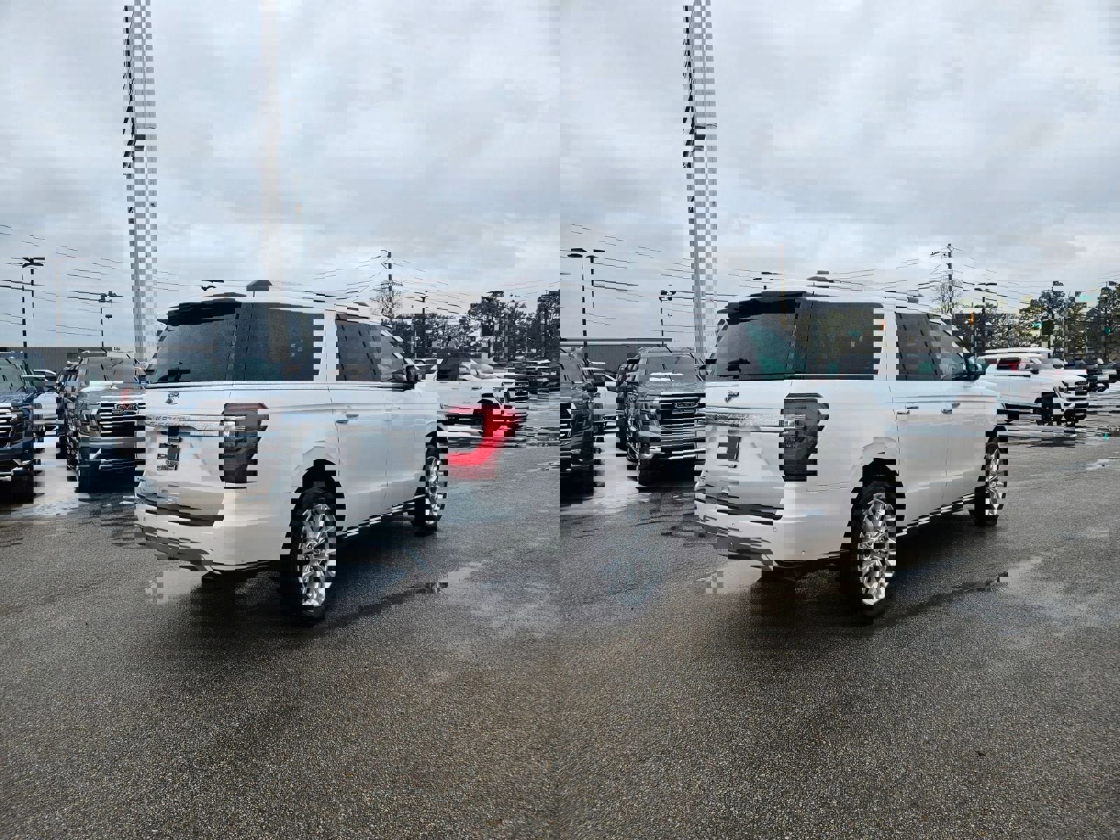 Used 2019 Ford Expedition Max Limited w/ Equipment Group 302A image 40