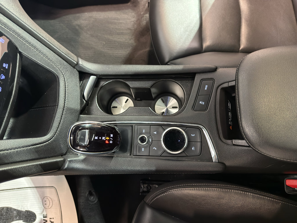 Used 2022 Cadillac XT6 Premium Luxury image 19