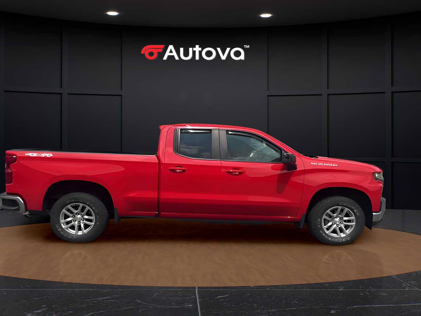 Used 2020 Chevrolet Silverado 1500 LT w/ All-Star Edition AWD/4WD image 3