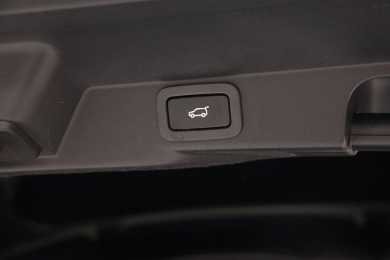 Used 2019 Land Rover Range Rover Sport HSE AWD/4WD image 37