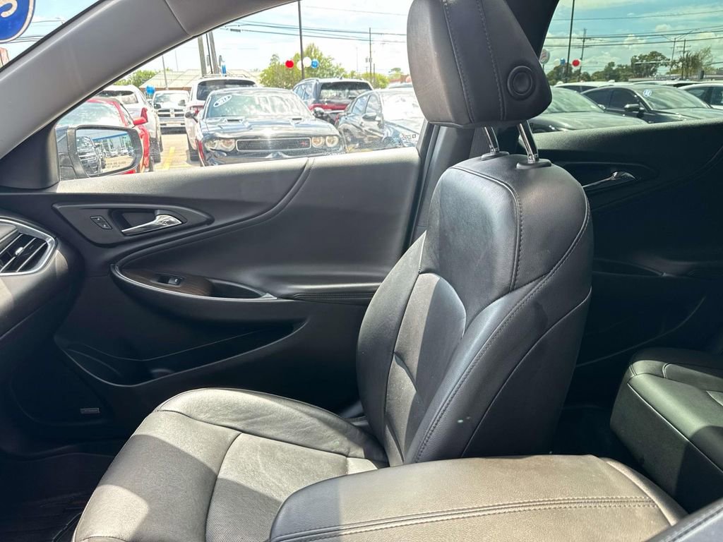 Used 2021 Chevrolet Malibu Premier image 17