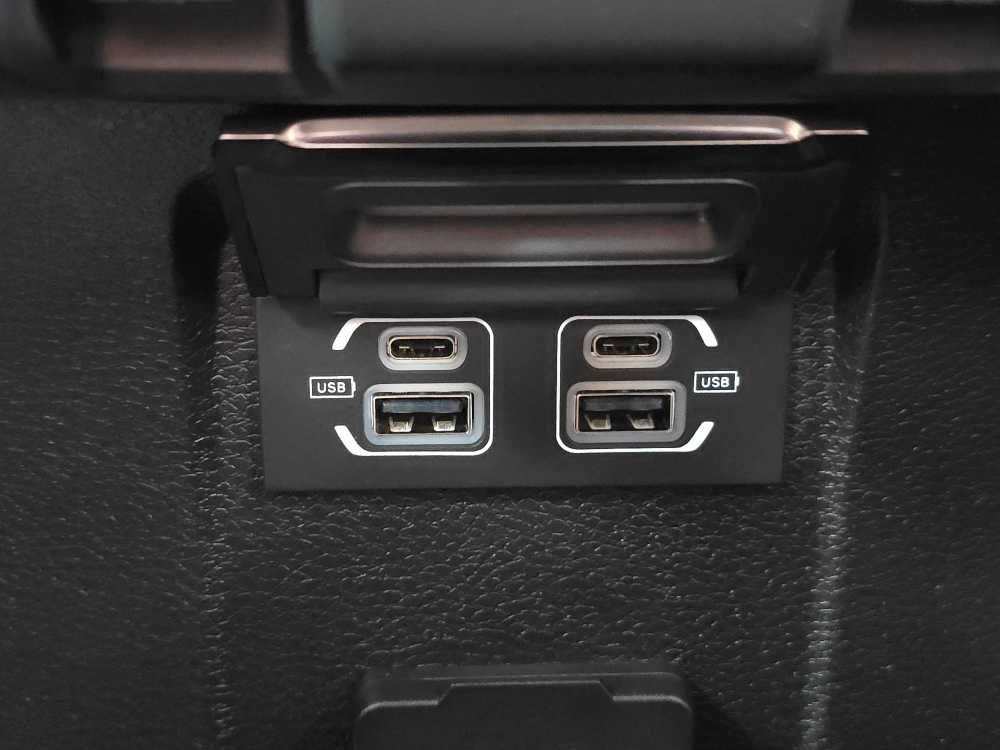 Used 2024 Jeep Wrangler Unlimited Rubicon 4xe image 29