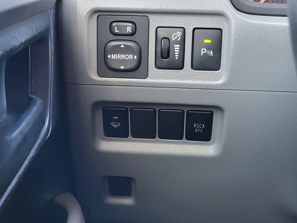 Used 2013 Toyota 4Runner SR5 RWD image 21