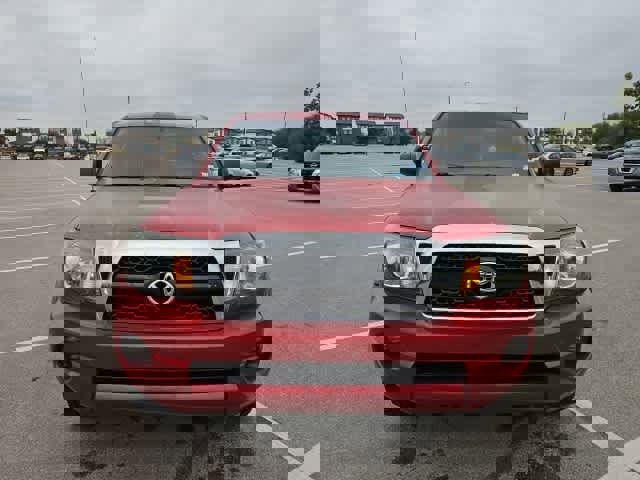 Used 2010 Toyota Tacoma 4x4 Double Cab image 2