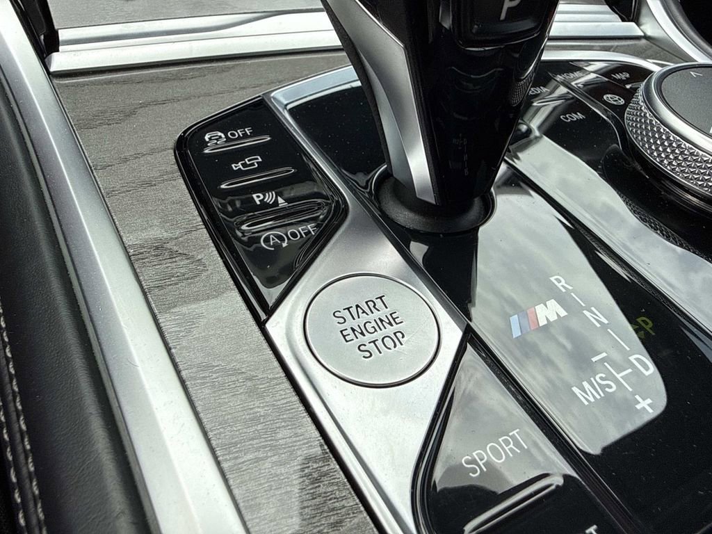 Used 2019 BMW M850i xDrive Coupe w/ Comfort Seating Package image 29