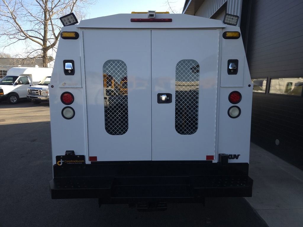 Used 2015 GMC Savana 3500 image 10