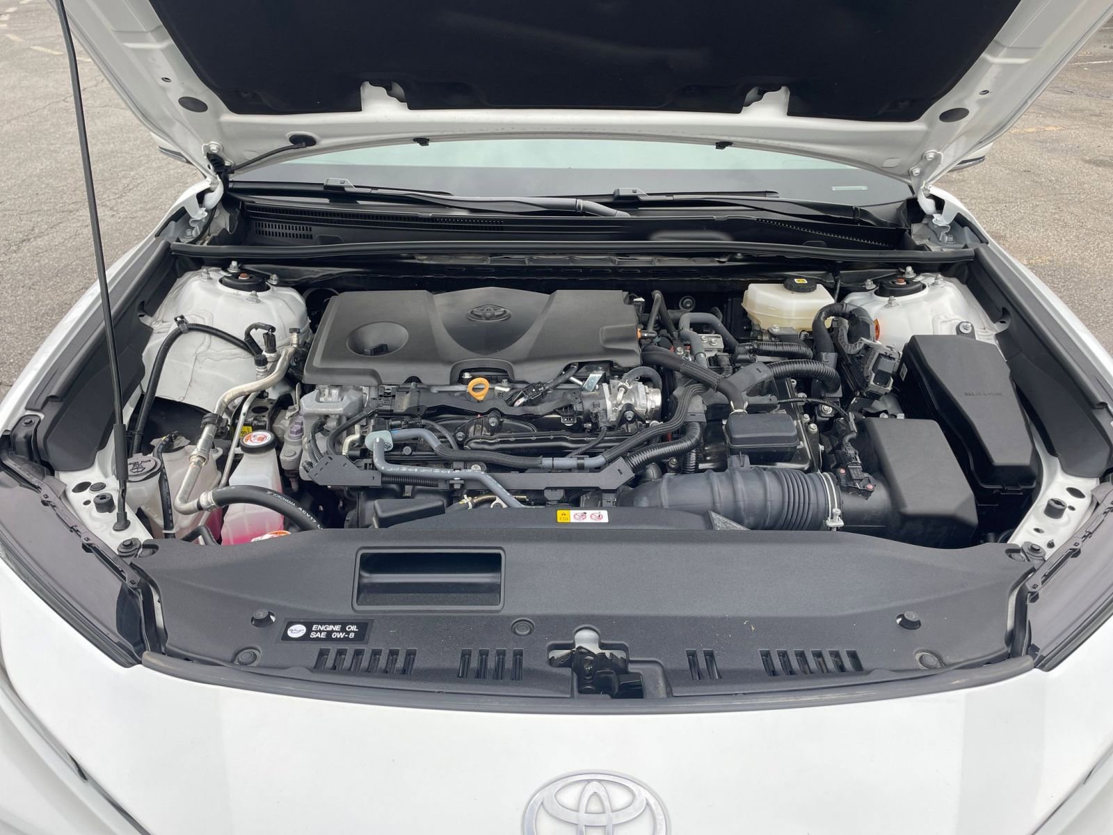 Used 2025 Toyota Camry LE image 31