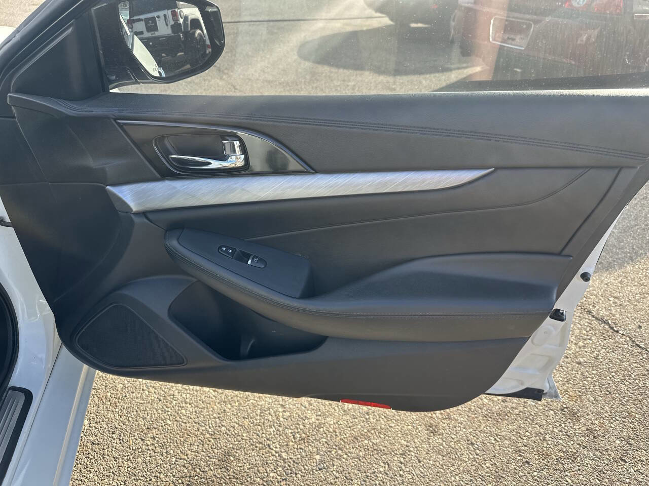 Used 2017 Nissan Maxima 3.5 S FWD image 23