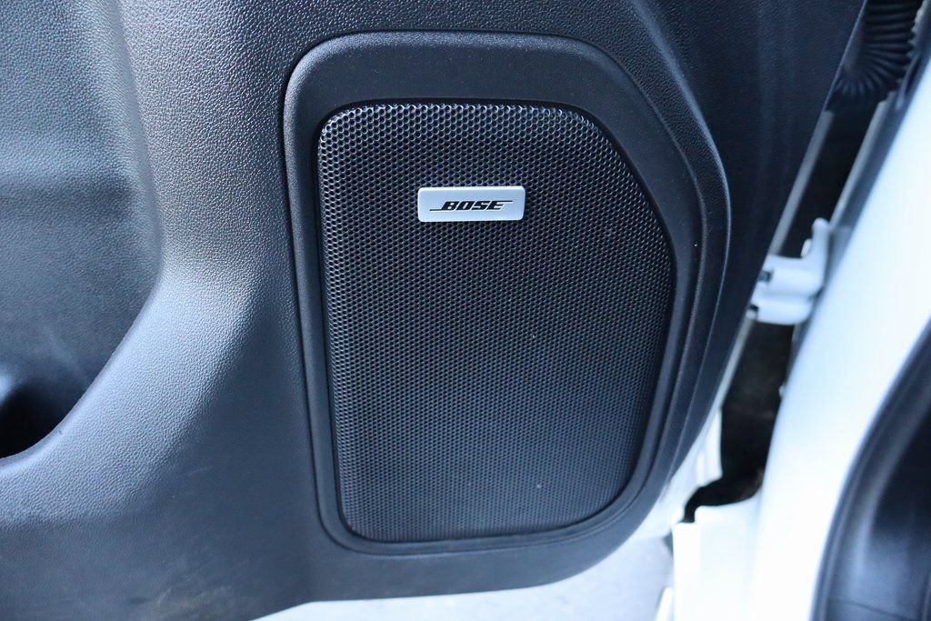 Used 2020 Chevrolet Silverado 1500 High Country w/ Technology Package image 18