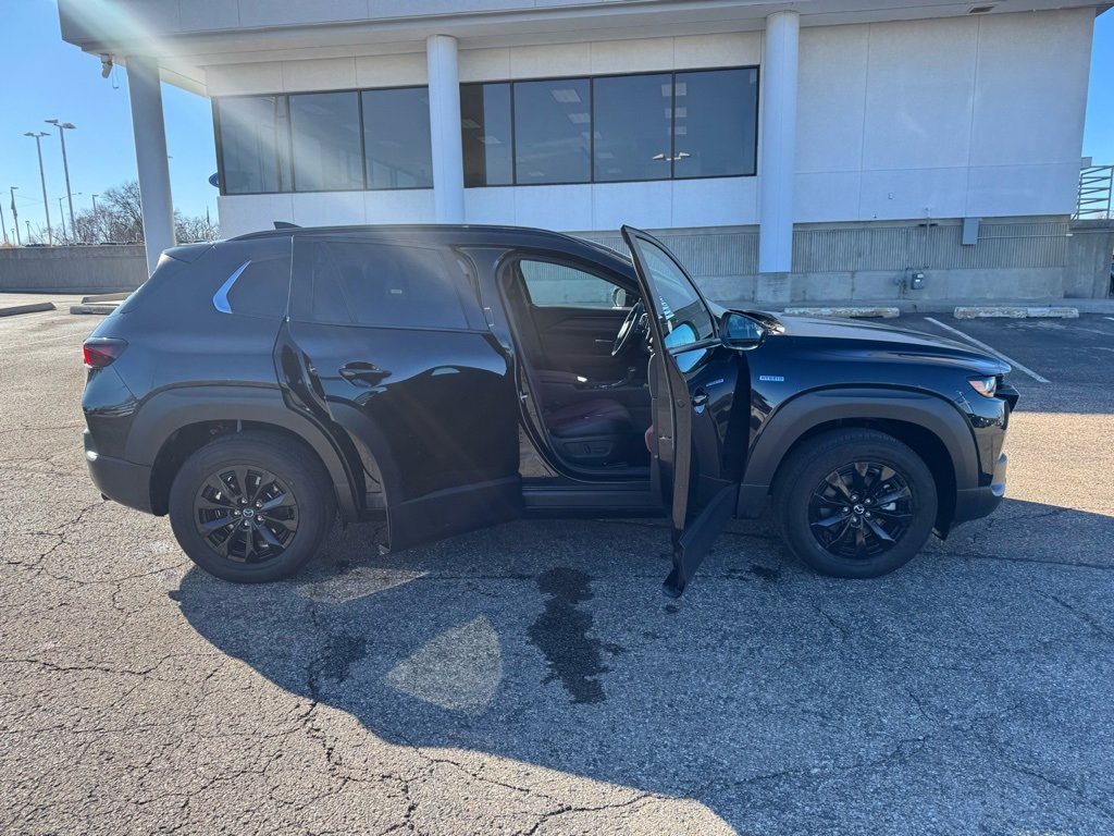 Used 2025 MAZDA CX-50 AWD 2.5 Hybrid w/ Premium Pkg image 9