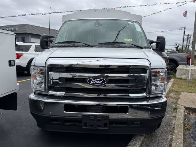 New 2026 Ford E-350 and Econoline 350 Super Duty w/ Power Equipment Group image 2