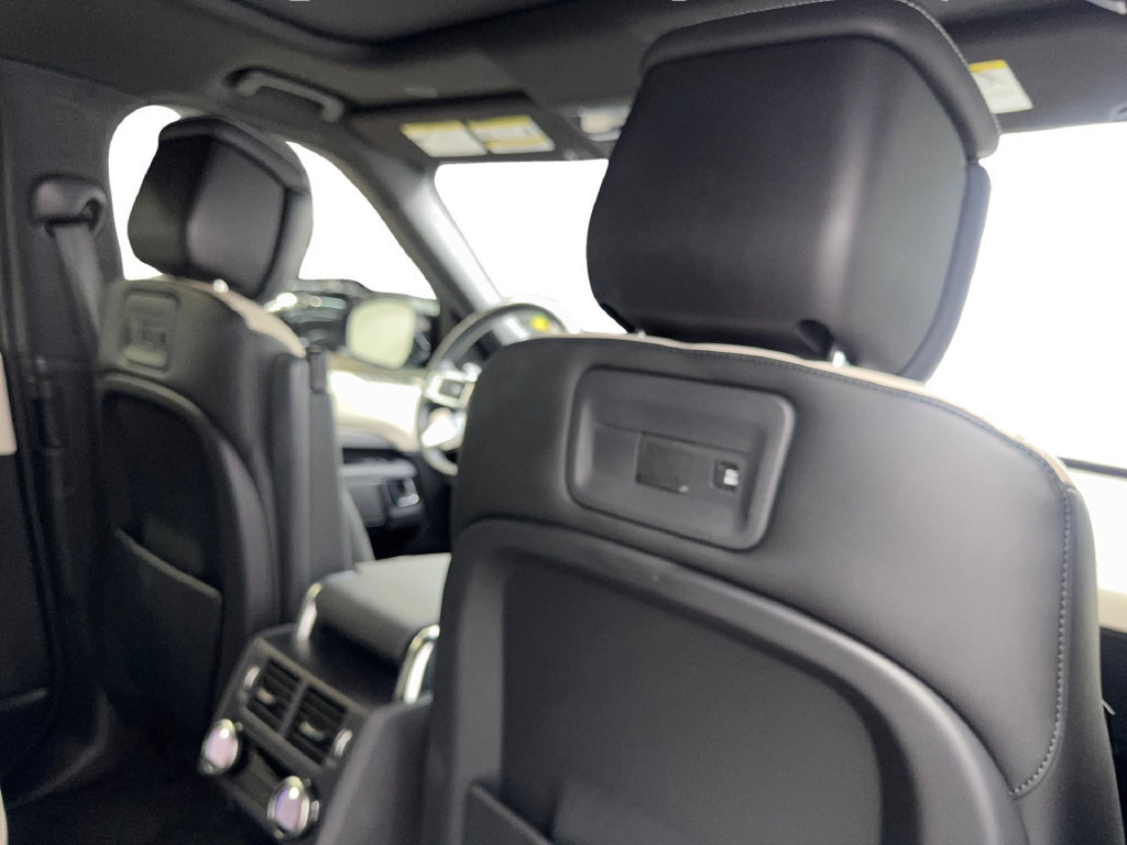 Used 2023 Land Rover Discovery S R-Dynamic AWD/4WD image 47