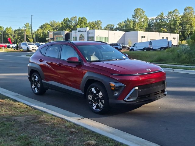 Used 2025 Hyundai Kona SEL FWD image 15