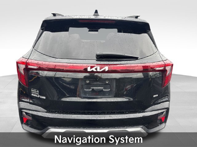 Used 2024 Kia Seltos EX AWD/4WD image 6