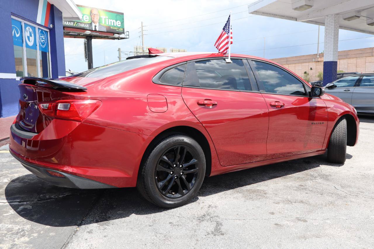 Used 2018 Chevrolet Malibu LT FWD image 4